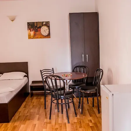 Guest house Casa Raul 3*